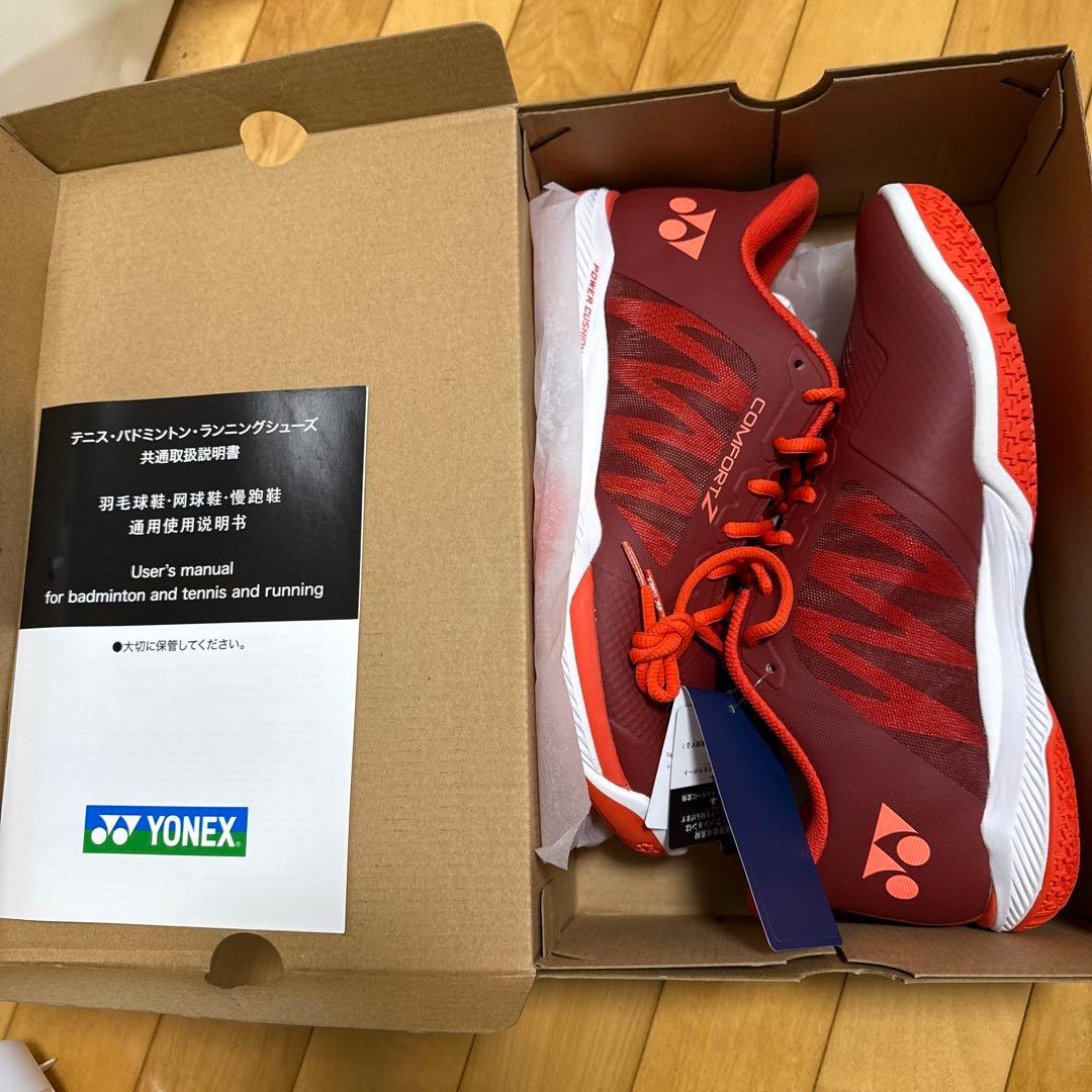 YONEX バドミントンシューズ レッド サイズ28.5