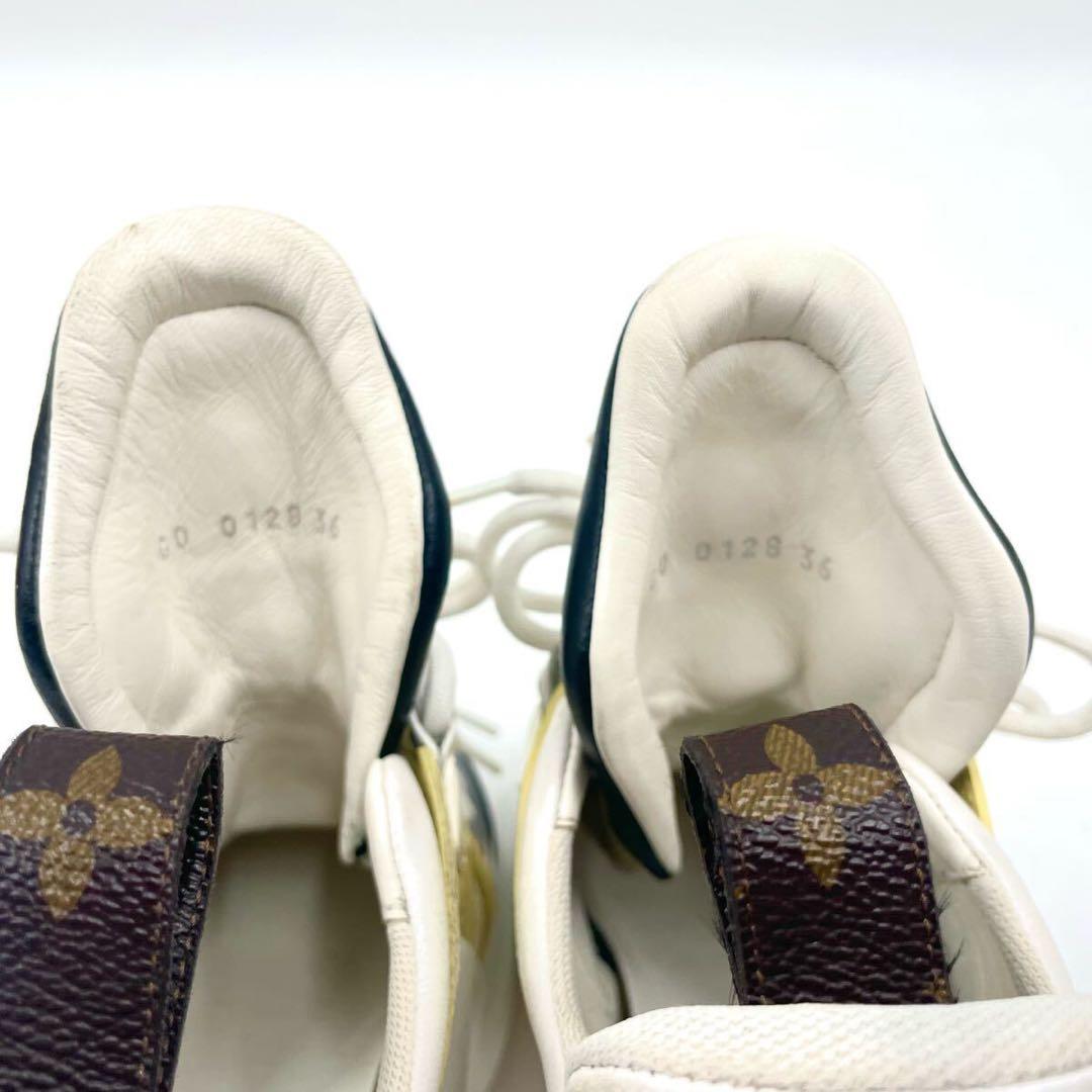 現行 ルイヴィトン LVアークライト モノグラム スニーカー 白 36 23cm