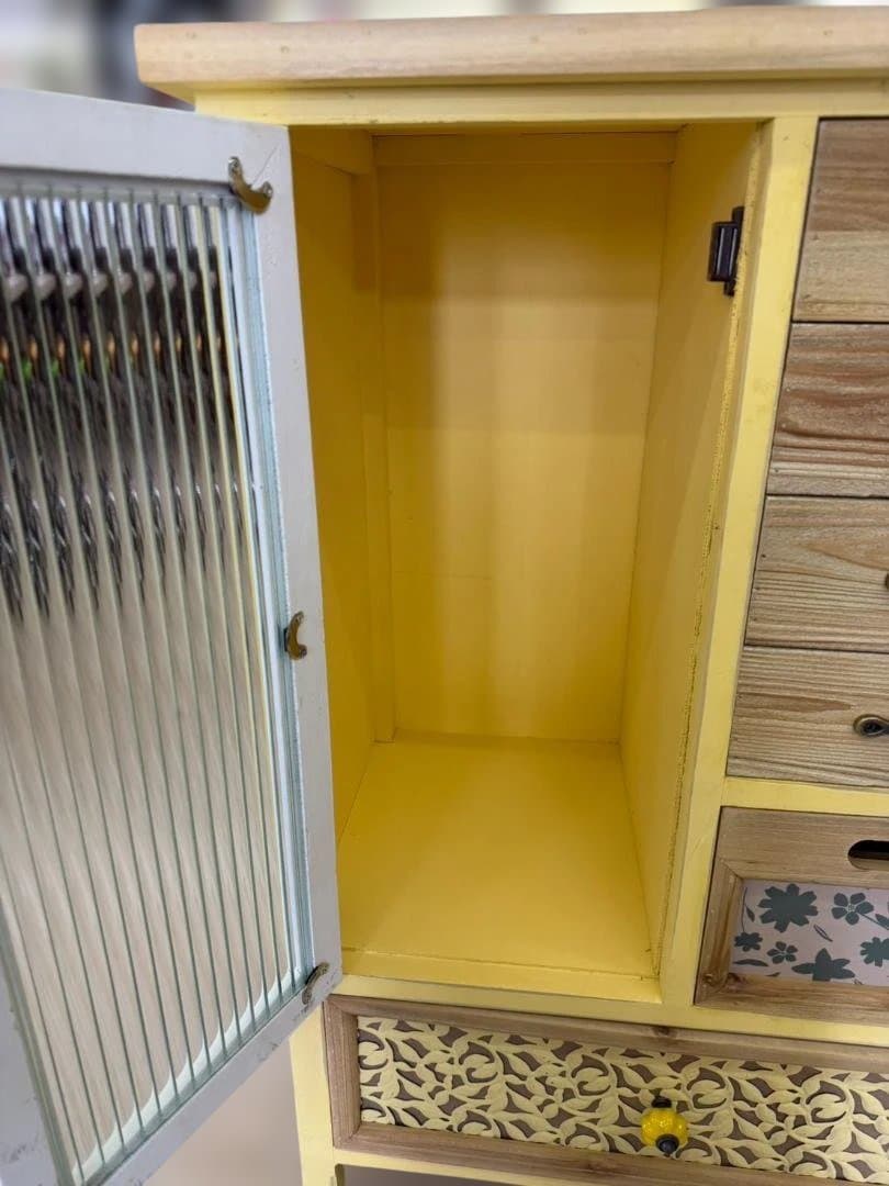 カントリー　キャビネット　リビングボード　レトロ　棚　イエロー　引出　ラック　黄