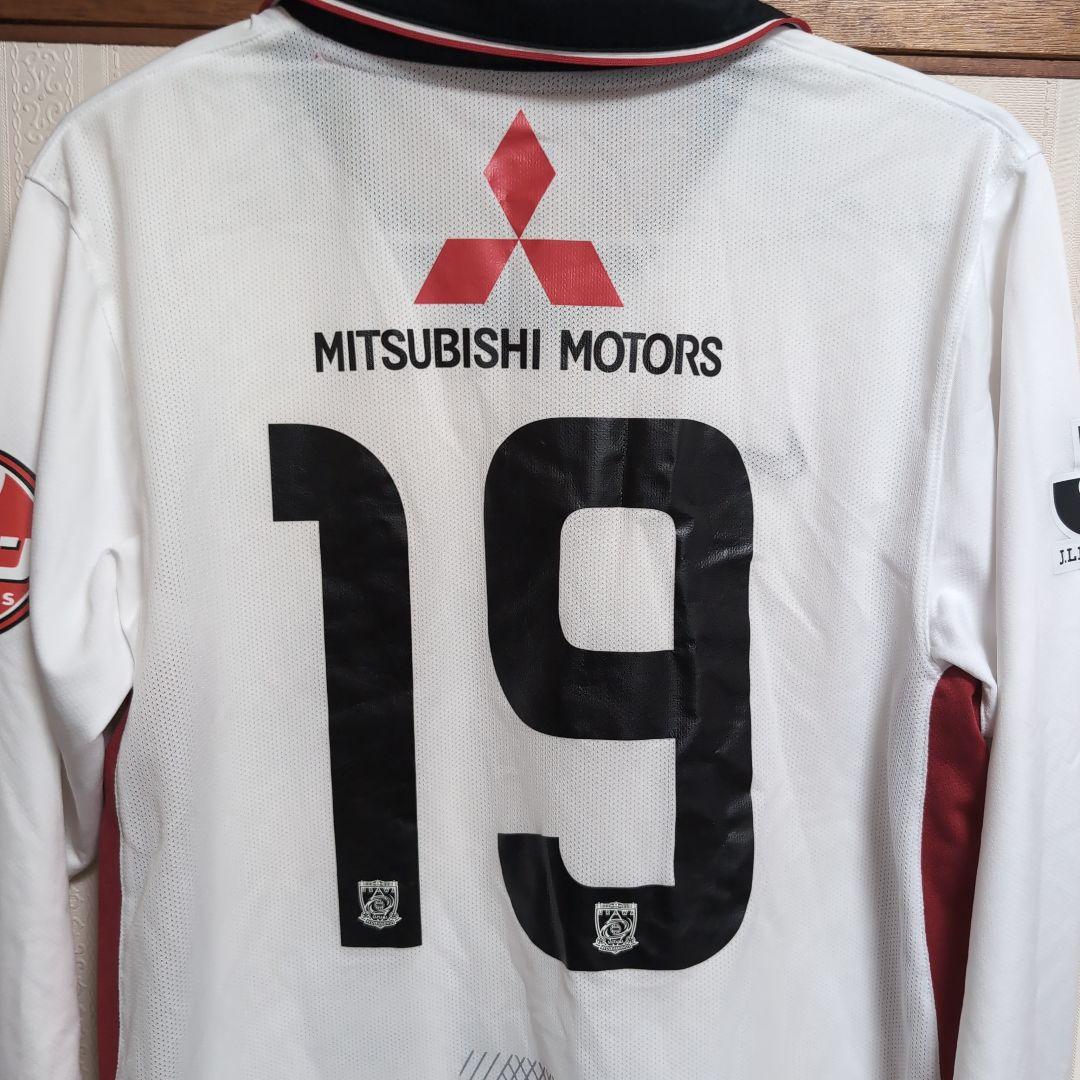 浦和レッズ ユニフォーム アウェイ 2011 長袖 襟付 # 19