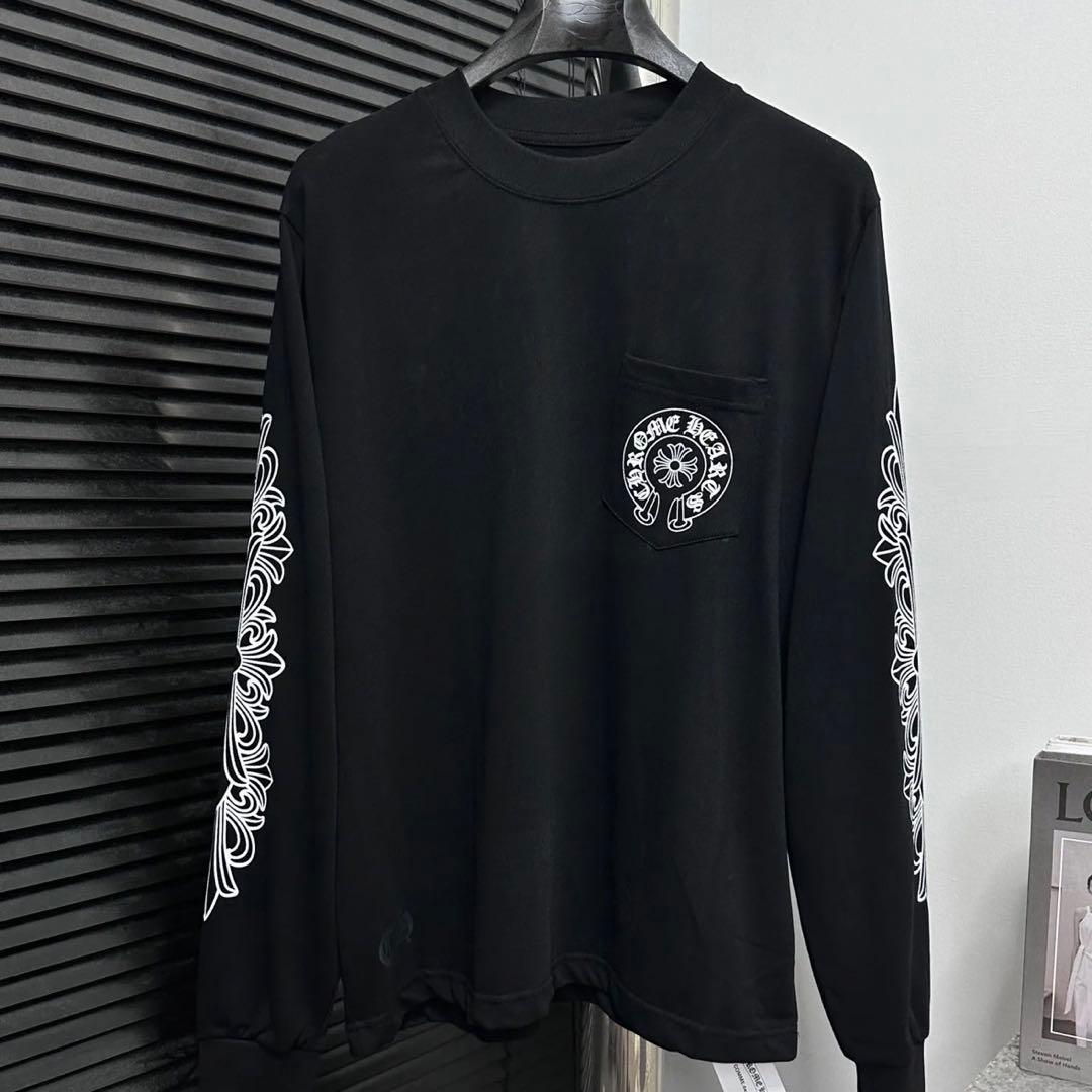 りな様Chrome Hearts の十字架が刺繍されたブラック ロング Tシャツ