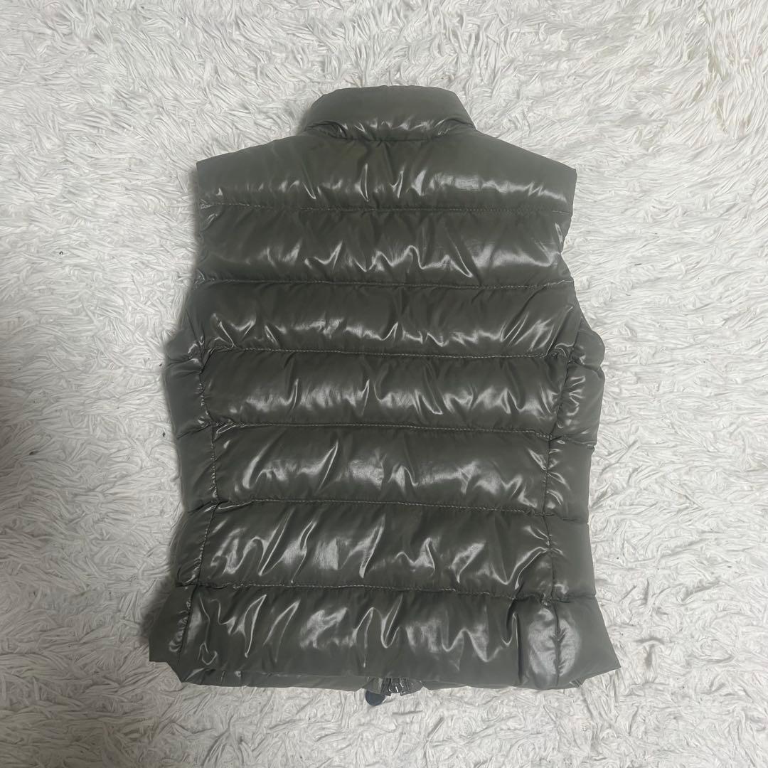 【良品】MONCLER モンクレール　ダウンベスト サイズ00 オリーブ色