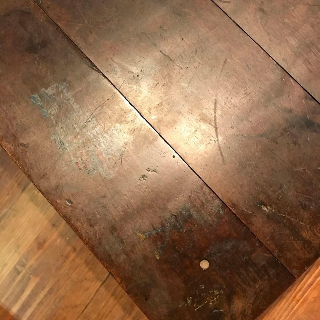 美品　木製　当時物　文机　ヴィンテージ　取手の金具も可愛い　どっしりした作り