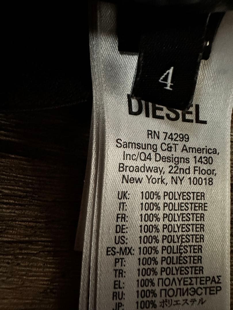 美品DIESEL-KIDスキーコレクションサイズ4 110 スキーウェアこども