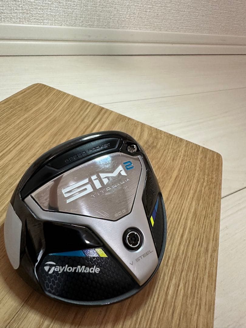 【美品】テーラーメイド SIM2 フェアウェイウッド ３番　右　ヘッドのみ