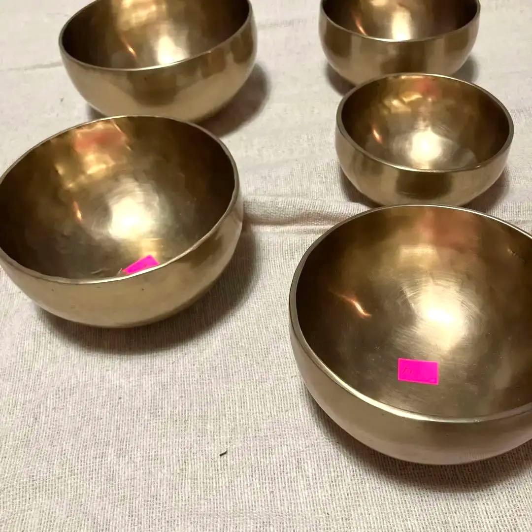 7チャクラ　シンギングボウル7個セット　サンタラトナシャキア氏工房