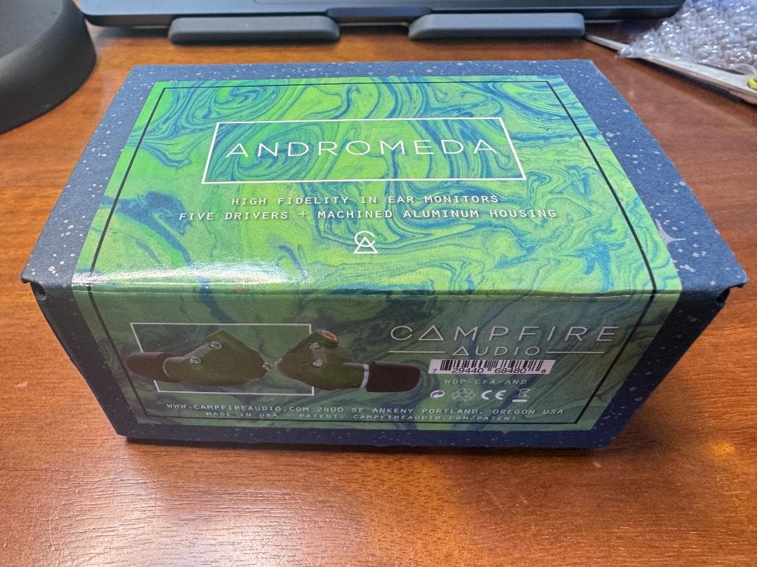 Campfire Audio Andromeda 初期モデル