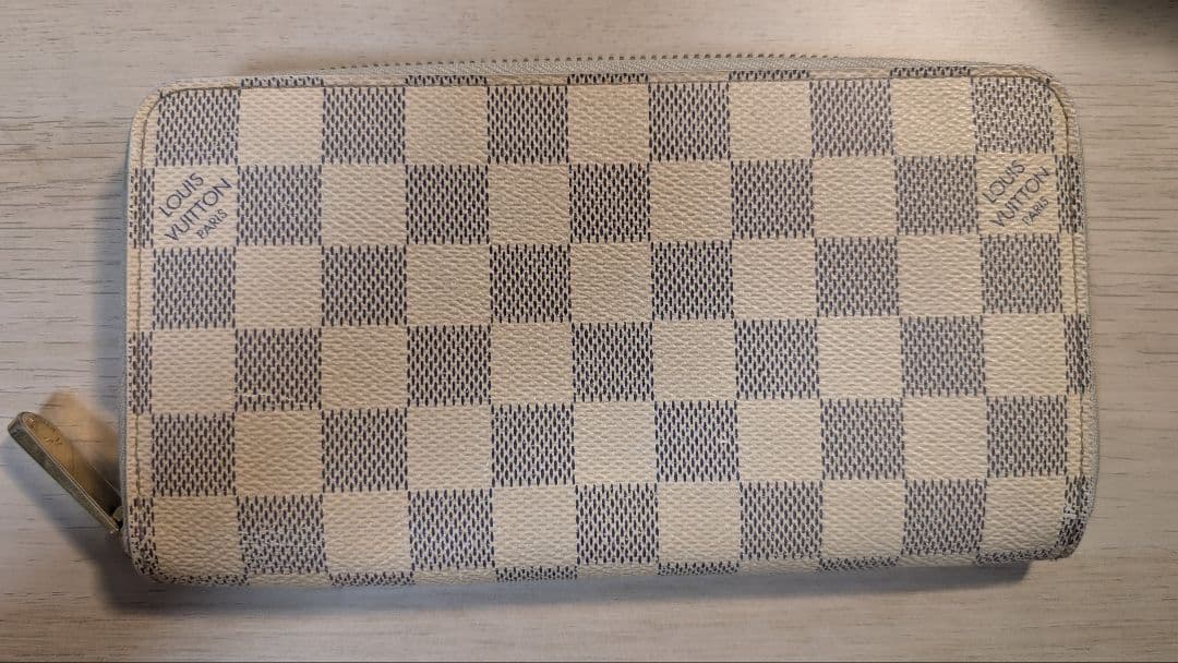 【美品】Louis Vuitton ダミエ・アズール 長財布