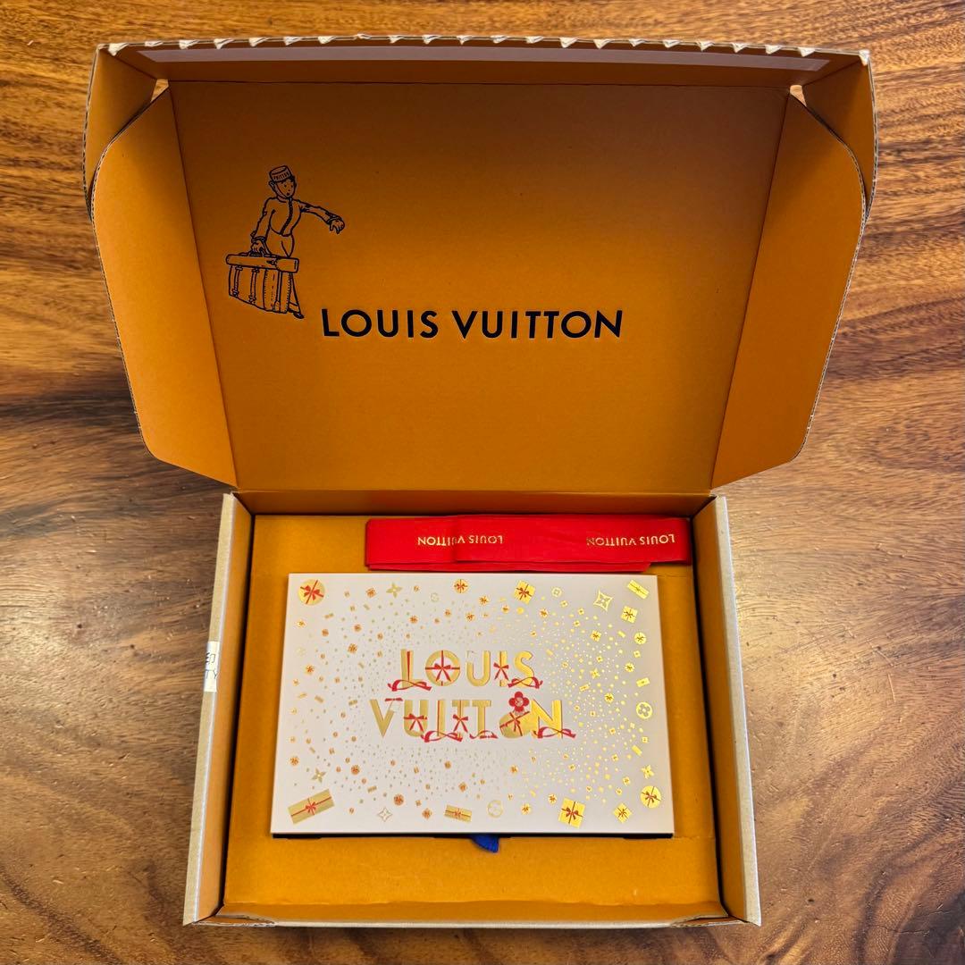 ルイヴィトン iPhone15pro 用ケース モノグラム