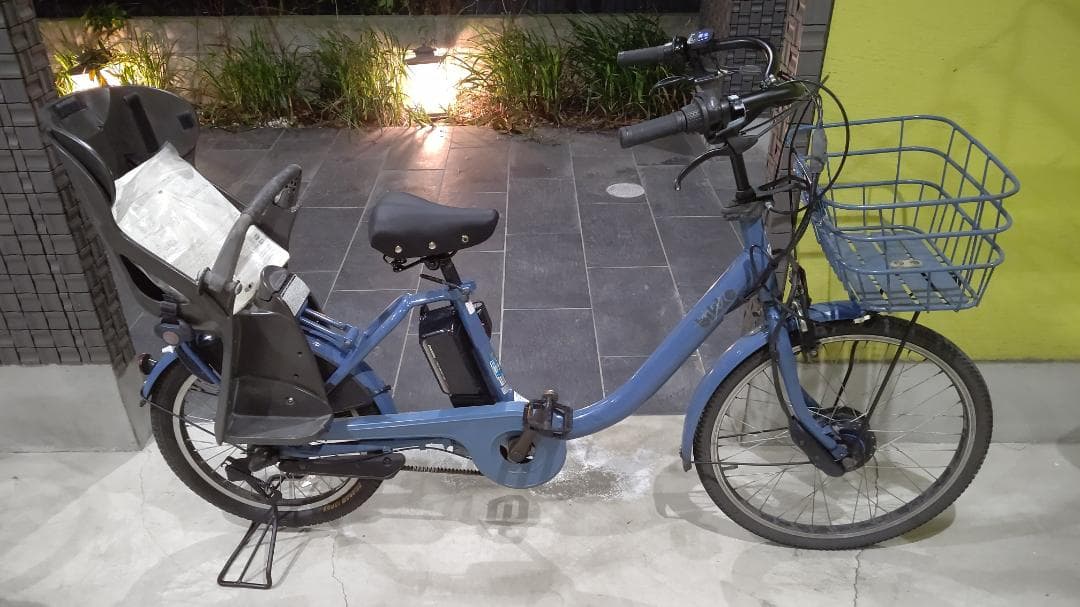 BIKKE　MOB　回生充電付き　ブリヂストン　電動自転車　シートクッション新品