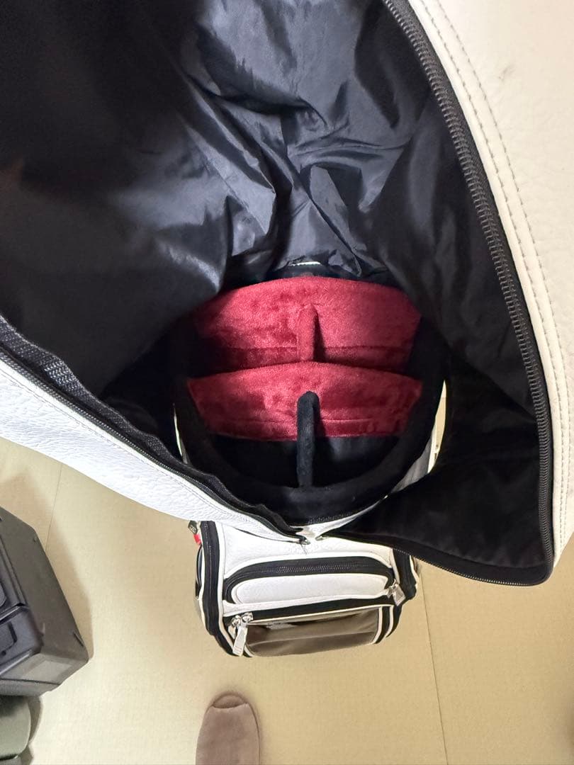 トミーヒルフィガー キャディバッグ ホワイト