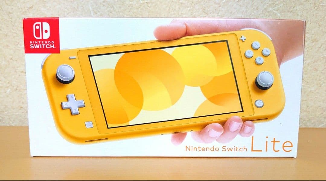 Nintendo Switch lite ニンテンドー スイッチ ライト イエロ