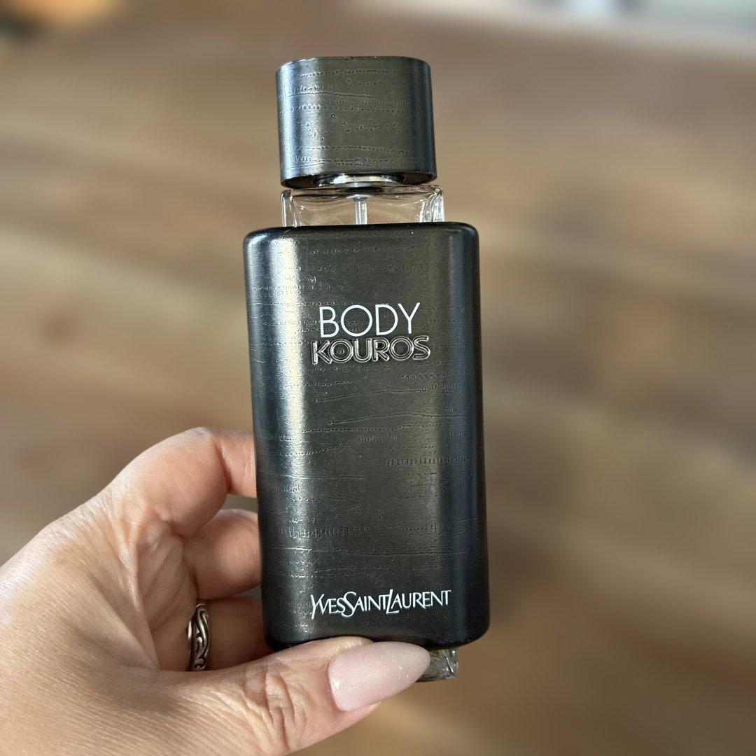 イブサンローラン　ボディクーロス　オーデトワレ50mL