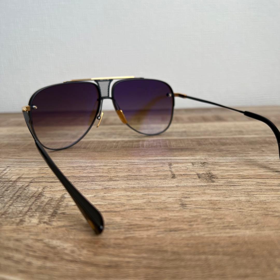 DRX-2082-B-BLK-GLD-62 EXILE ATSUSHI着用モデル