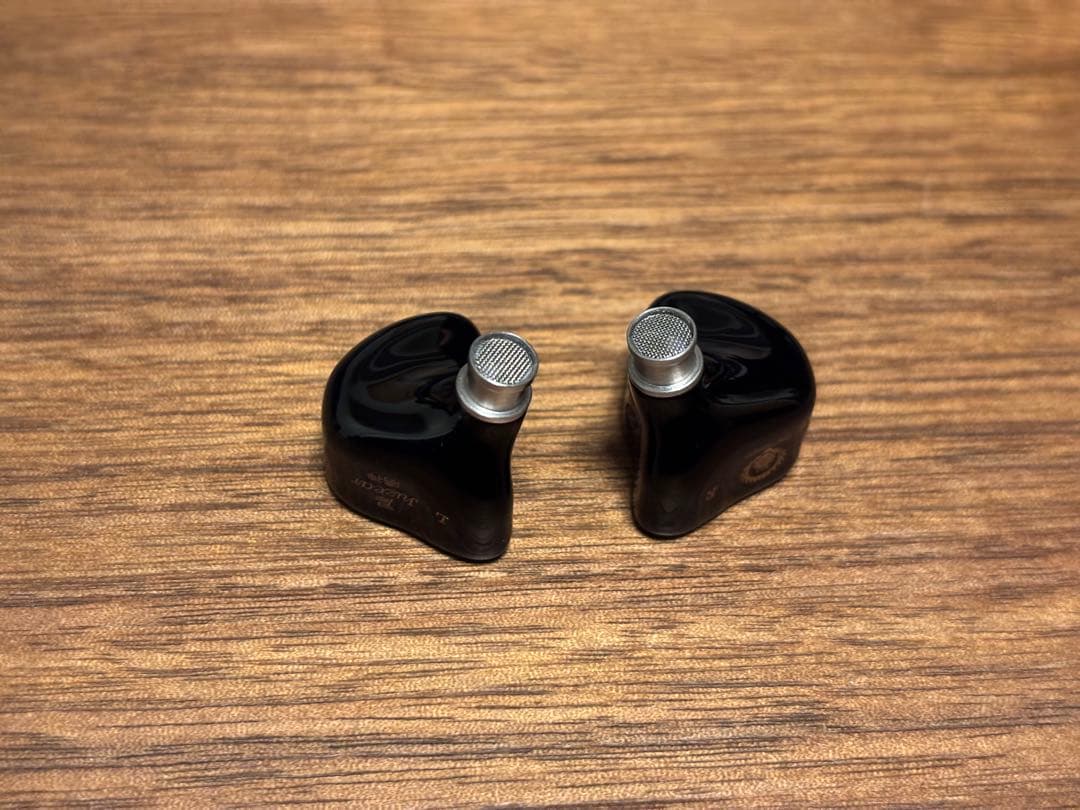 Juzear 鳴神 DEFIANT 有線イヤホン