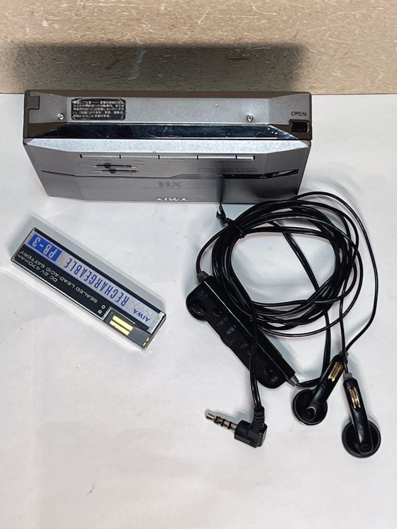 AIWA【HS-PX30】ポータブルカセットプレーヤージャンク