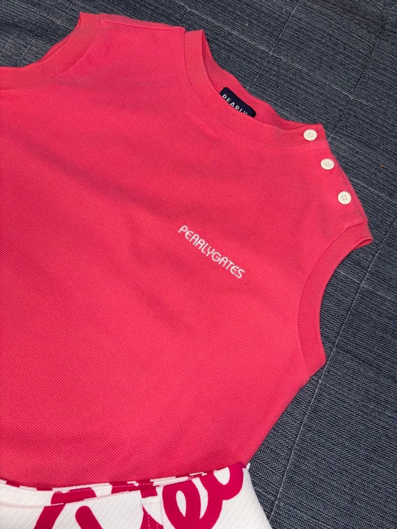 （美品）パーリーゲイツ 、筆記体ロゴグラフィック柄、セットアップ、サイズ0と00