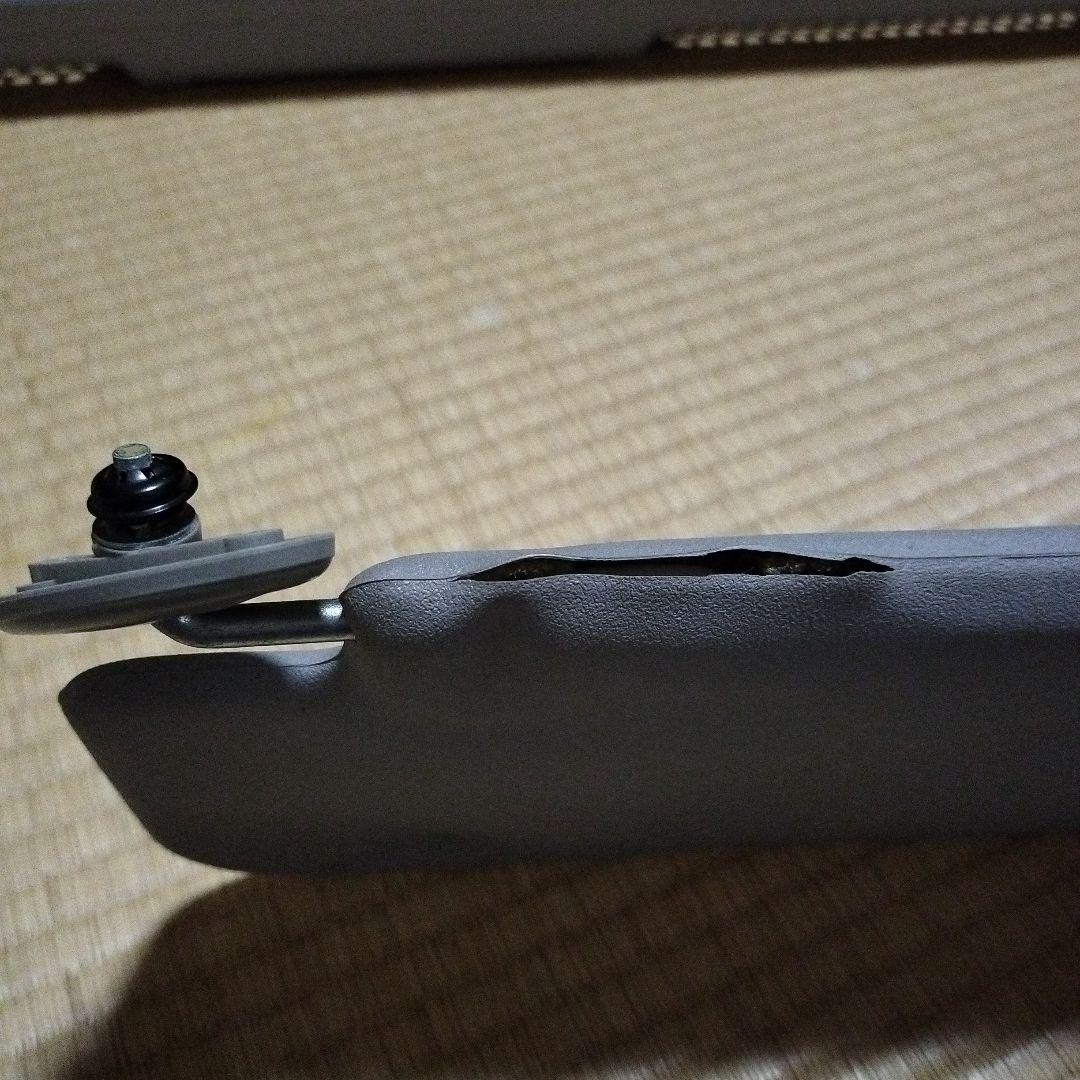 サンバー　オーバーヘッドコンソール　TT TV　オマケのバイザー付き