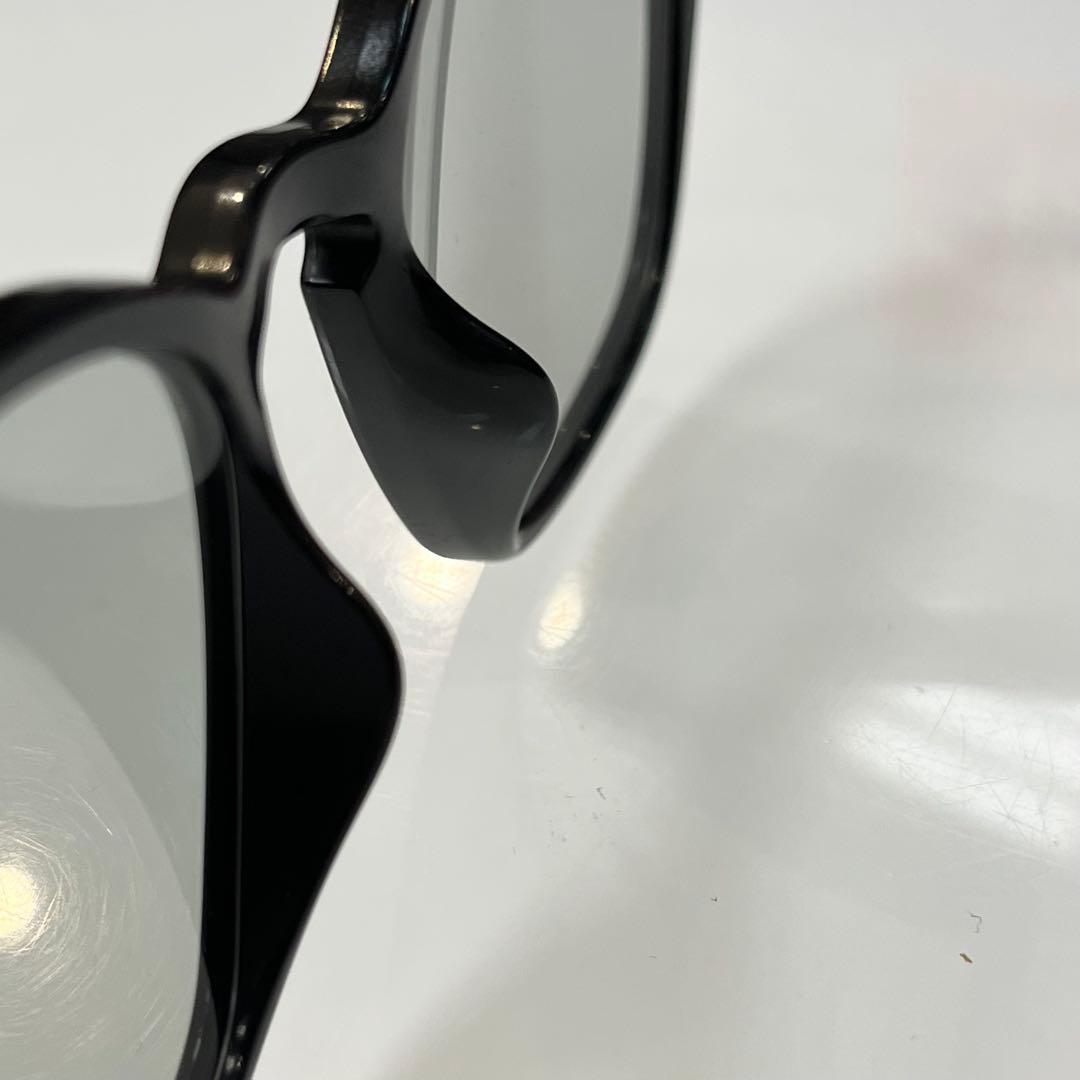 レイバンRayBan RB4258F601/87 BLACK/LIGHTGREY