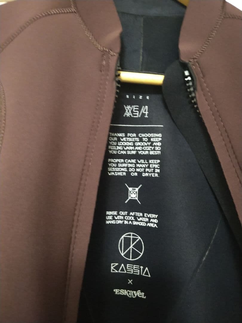 KASSIA+SURF　カシアサーフ　ウェットスーツ　長袖タッパー　ロングボード