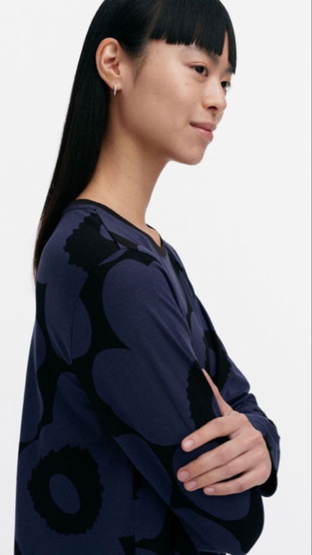 【新品】マリメッコLehtokieloウニッコワンピース Lネイビー×ブラック