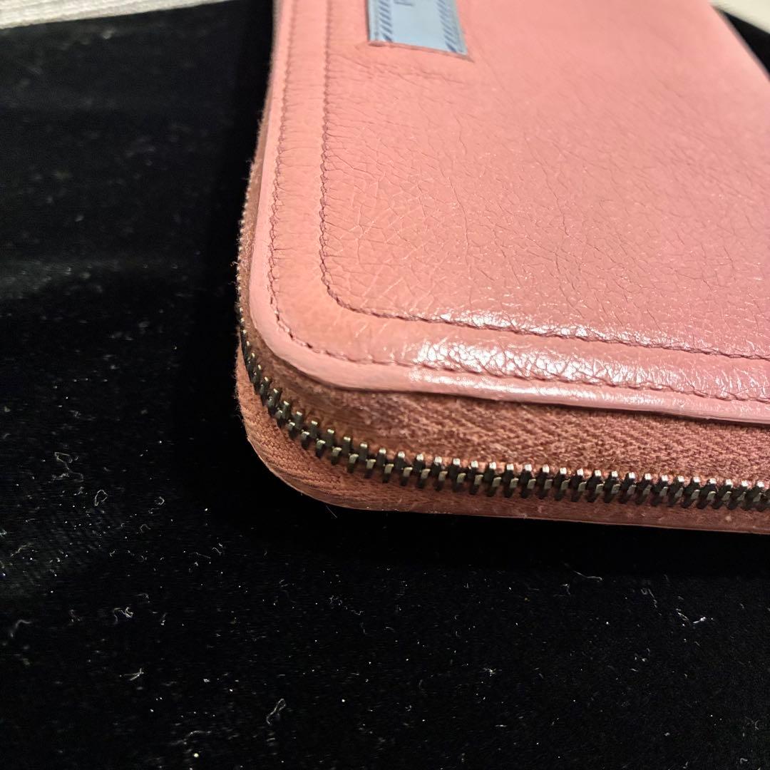 PRADA ピンク レザー 長財布　オールラウンドファスナー