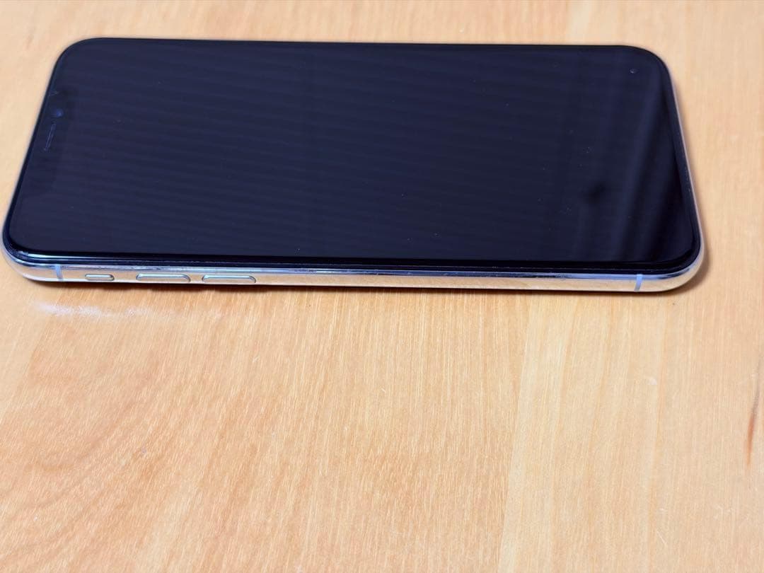 iPhone X シルバー 256GB バッテリー100% SIMフリー