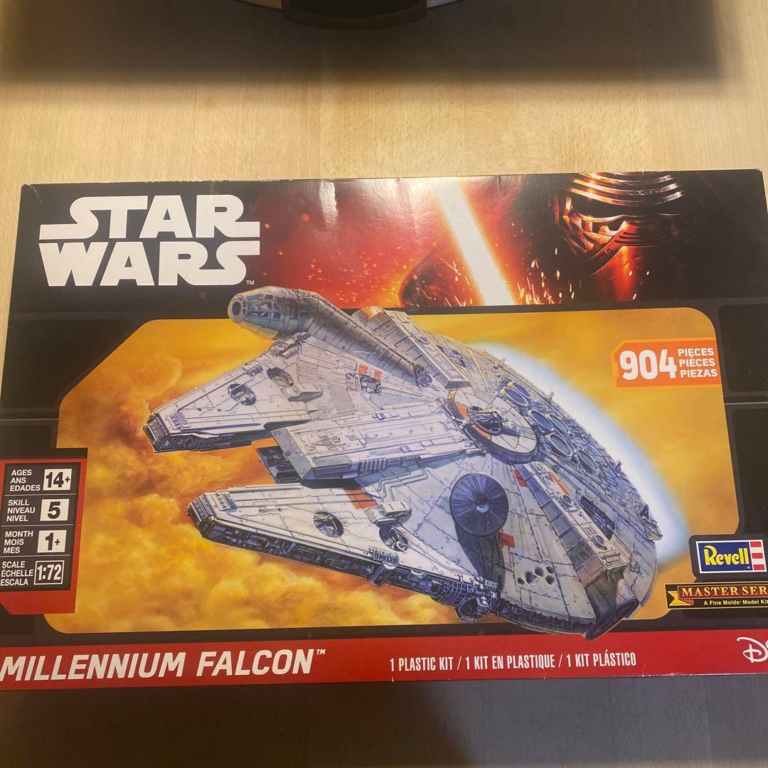 Revell ミレニアム・ファルコン 1/72