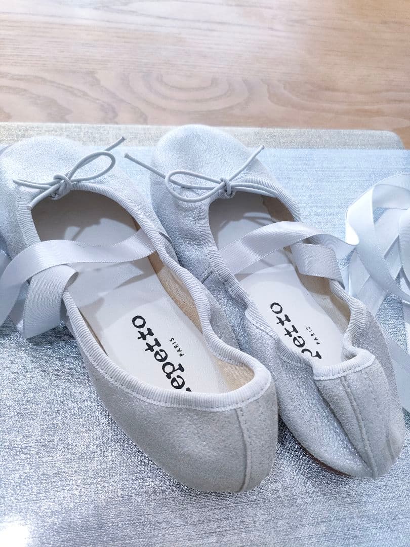 1回使用.Repetto（レペット) グリッター バレエシューズ、シルバー 35
