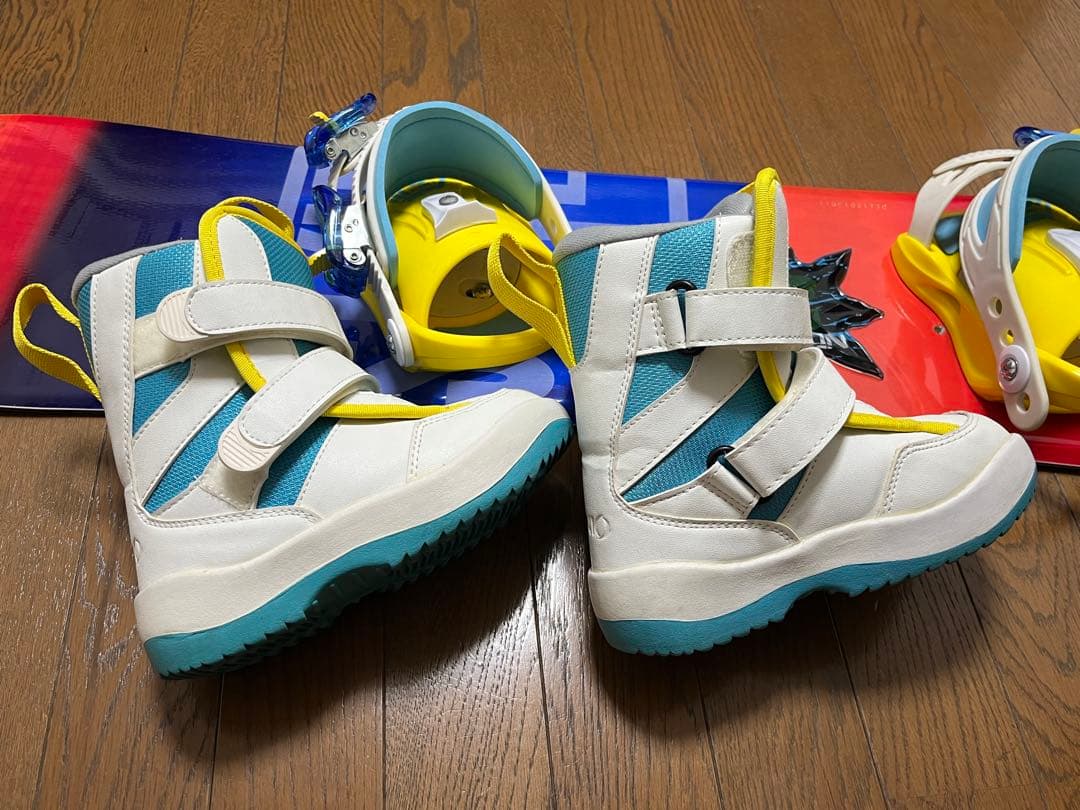 美品　子ども用スノーボード セットボードブーツ バインディング付き