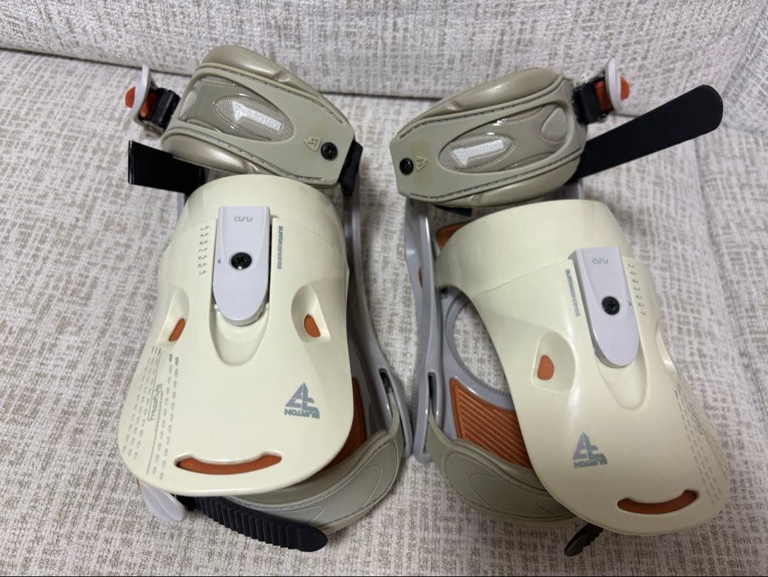 【未使用】BURTON バートン ビンディング Freestyle Mサイズ