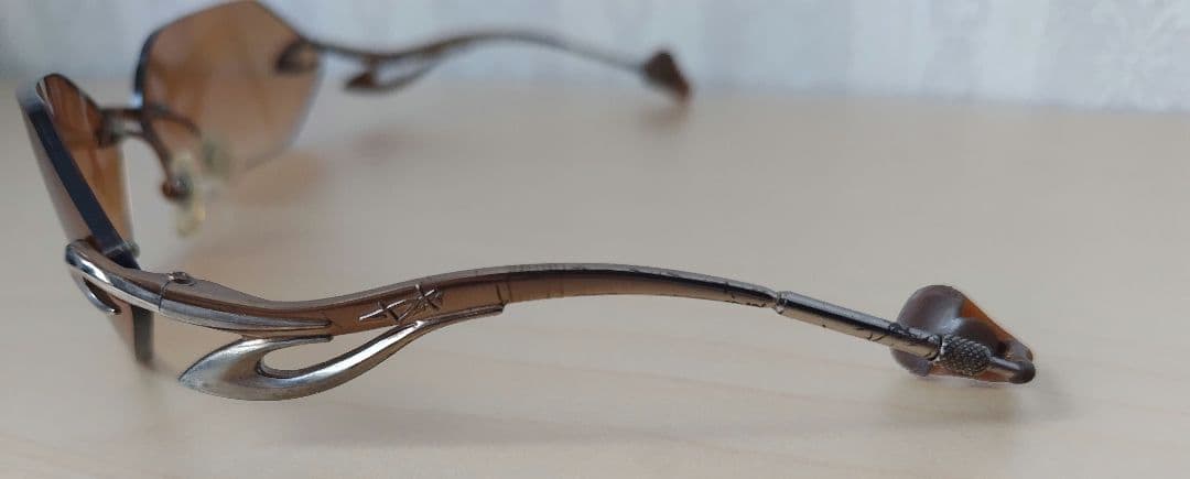 GACKT着用 Darts サングラス