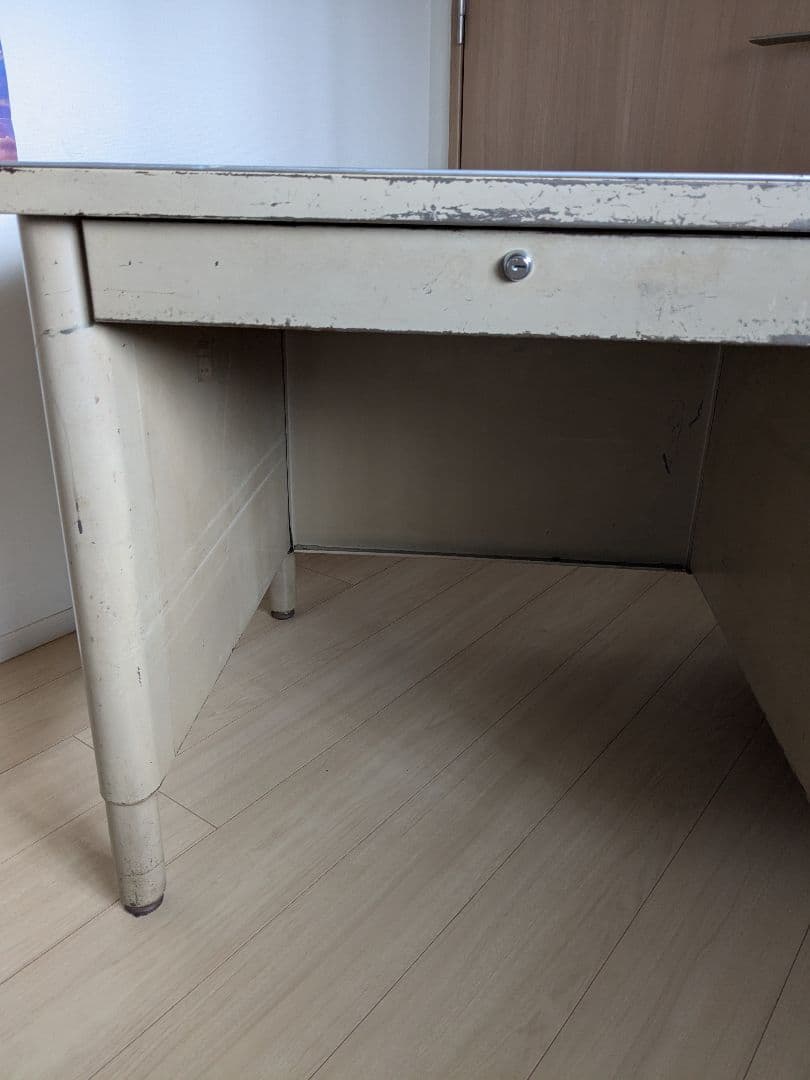 アメリカヴィンテージ　メタルデスク