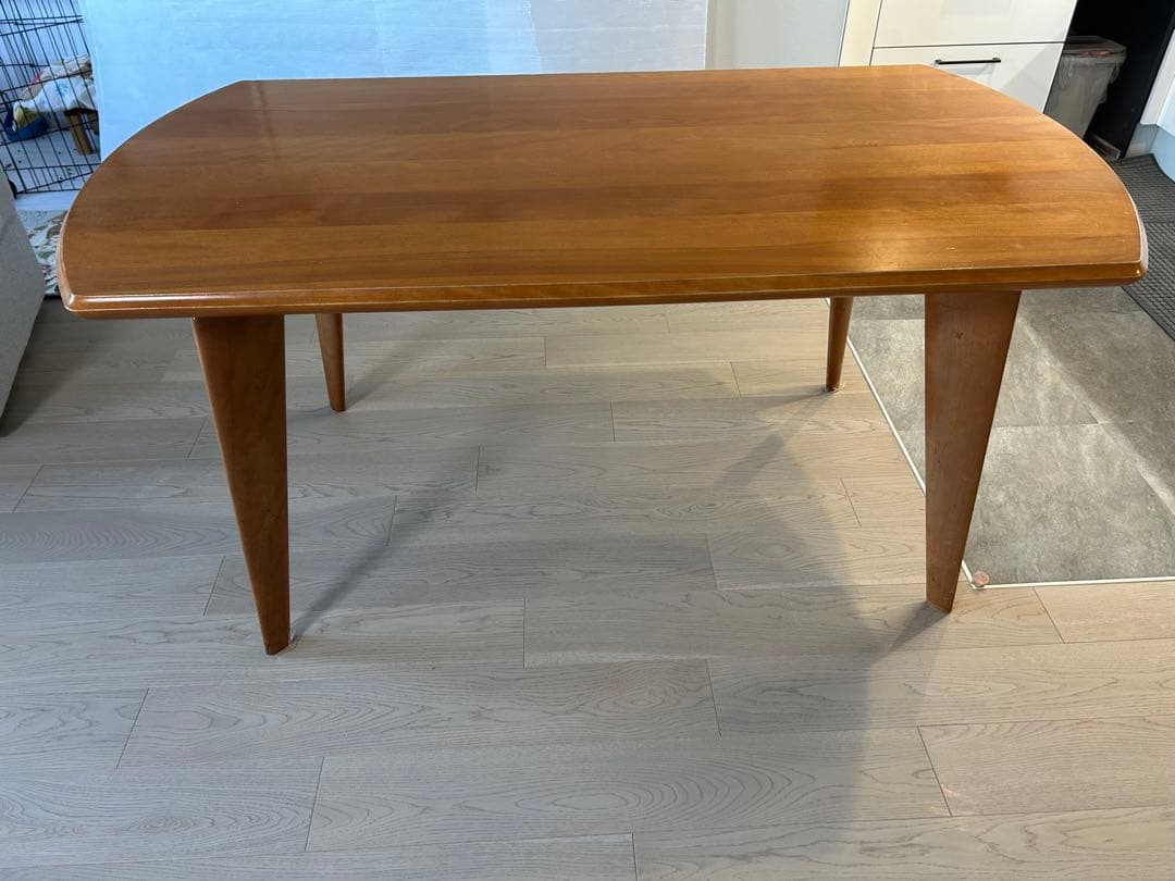 無垢材 ダイニングテーブル クラビアン クラレインテリア