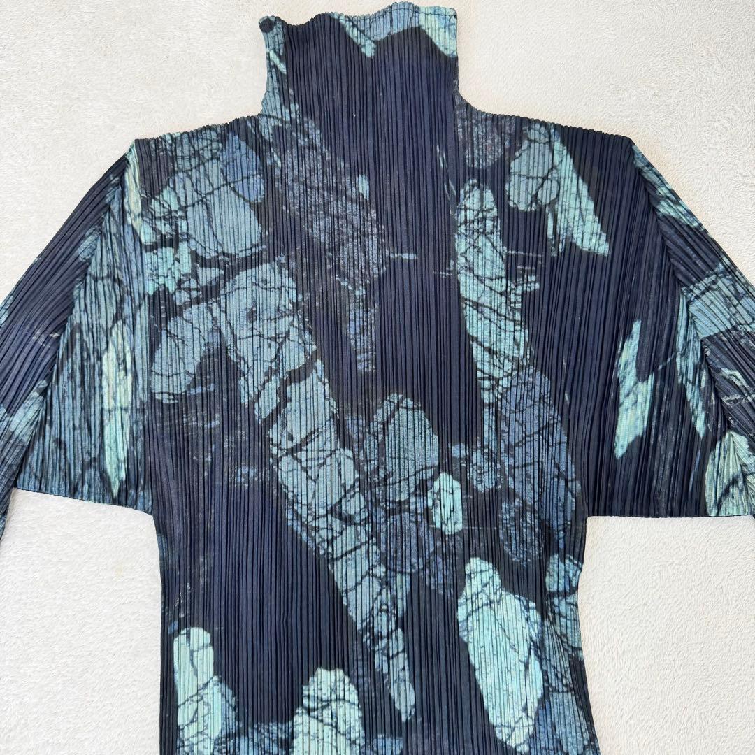 極美品✨PLEATS PLEASE プリーツ　総柄　長袖　ハイネック　チュニック