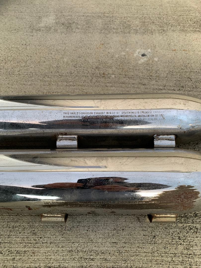 スクリーミンイーグル　スリップオンマフラー