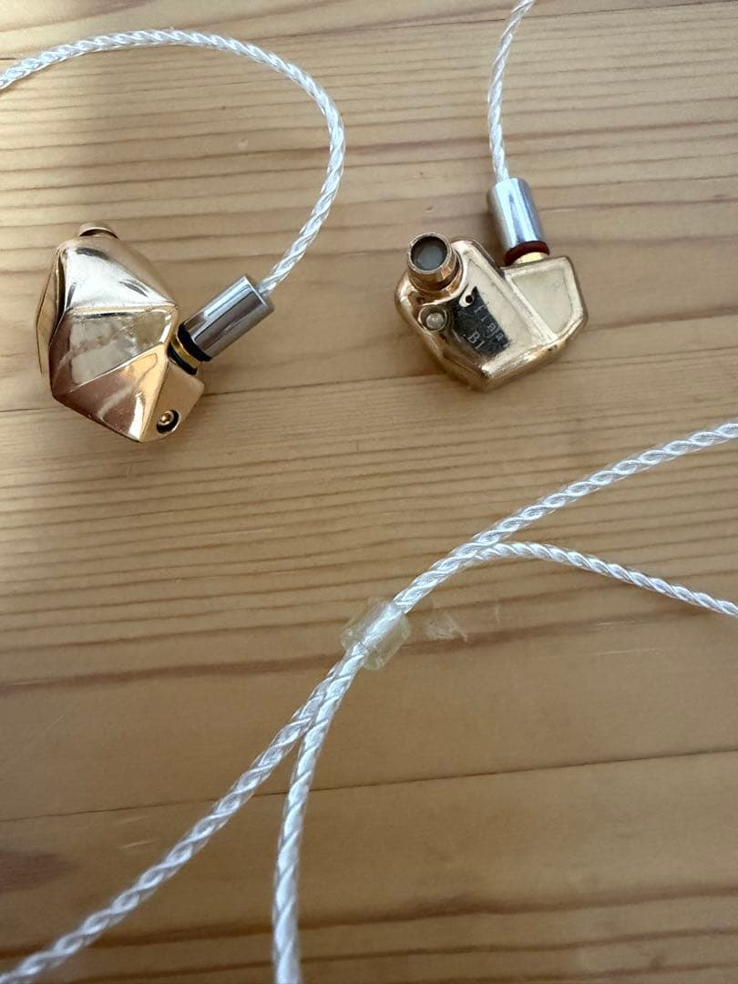 あ*か様 美品 final b1