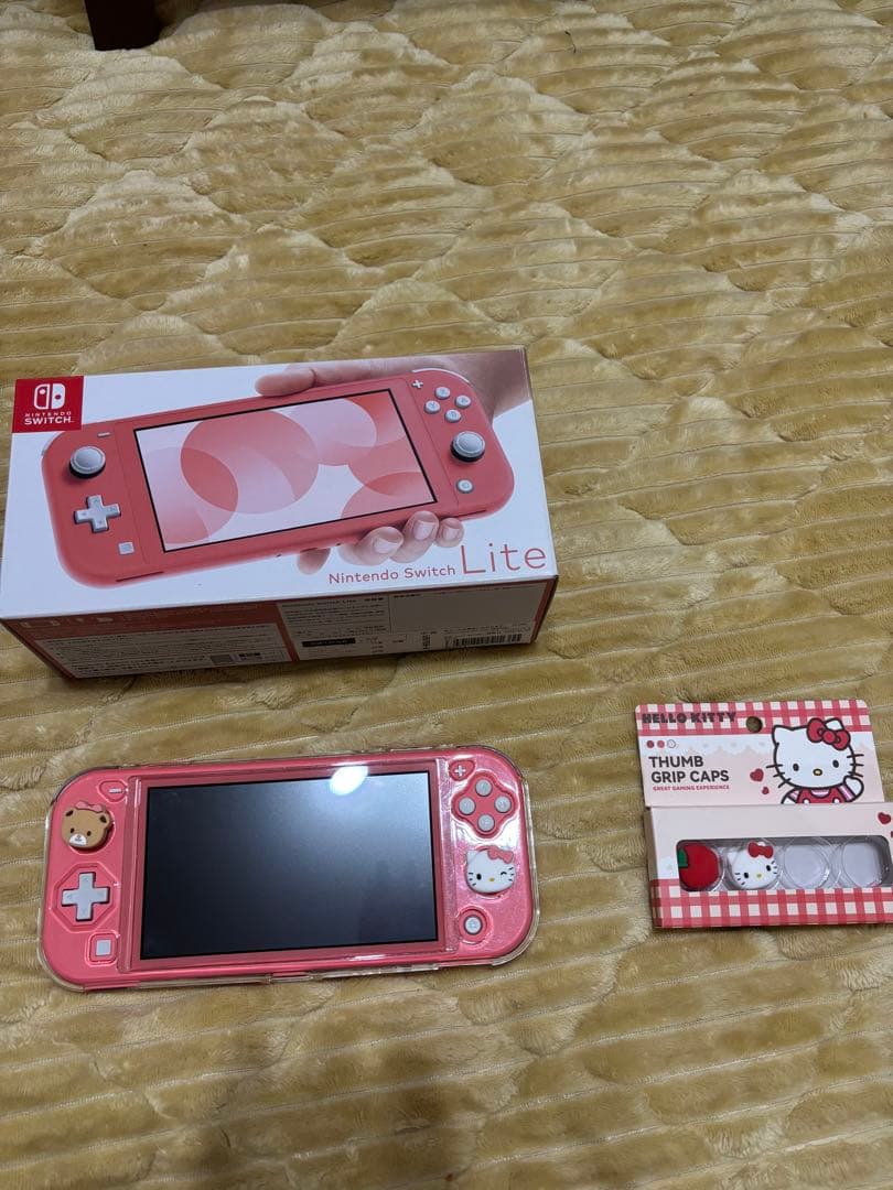 Nintendo Switch Lite ピンク　どう森カセット付き