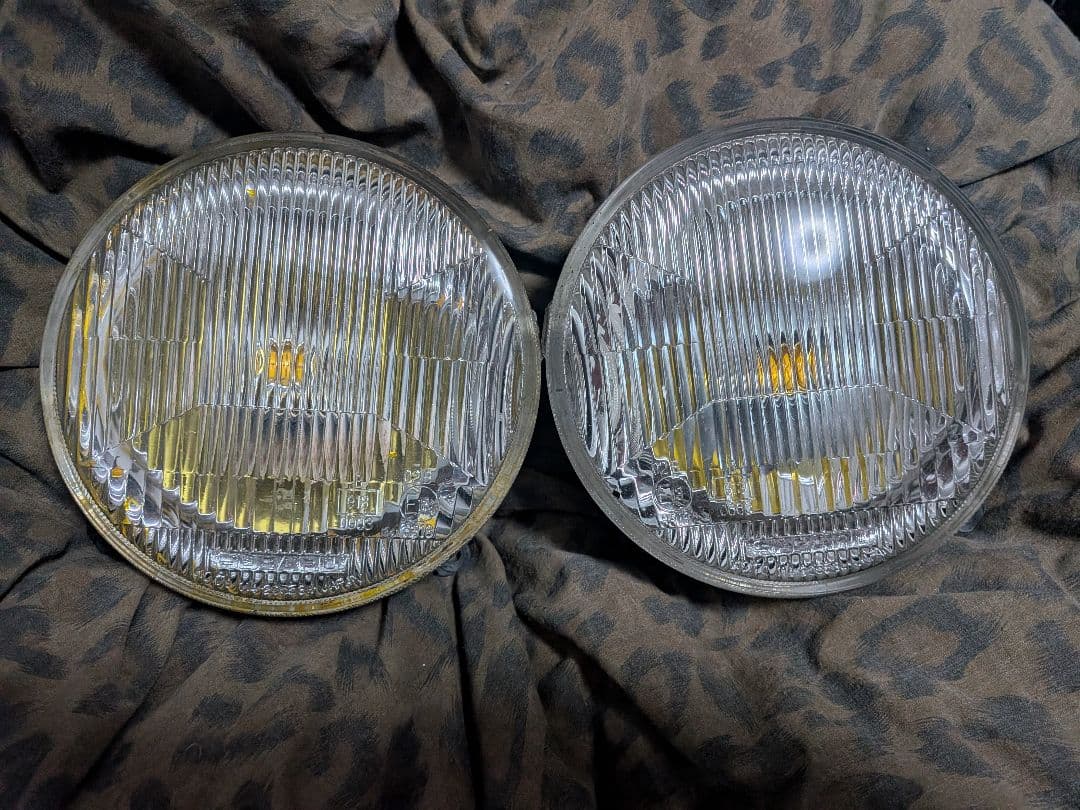 GC8 純正フォグ　引取可