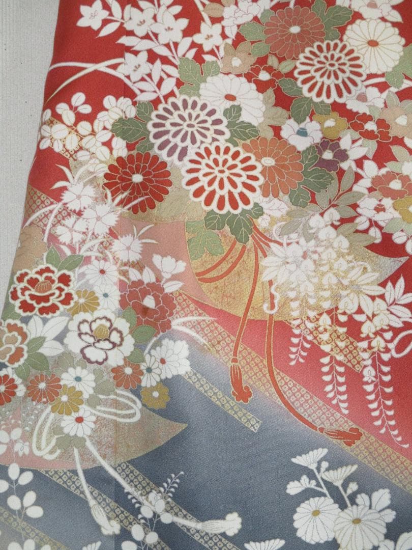 Ｍ～Ｌサイズ　訪問着からの着物リメイクドレスです　着丈１１９cm