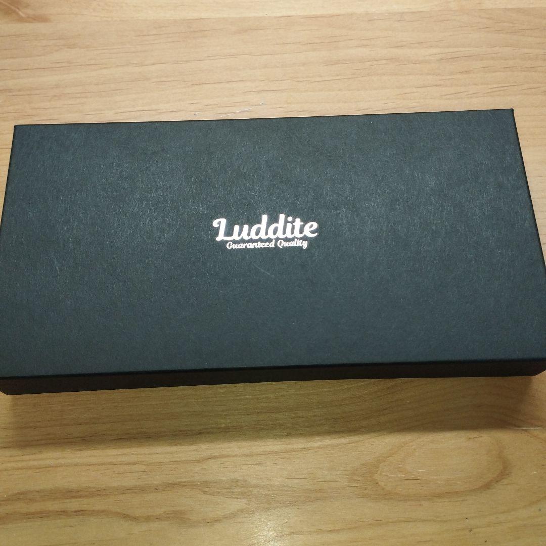 ラダイトペンケース　黒　箱付き