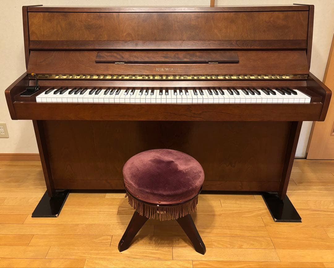 KAWAI カワイ　アップライトピアノ　木目調艶消し　CE-7N