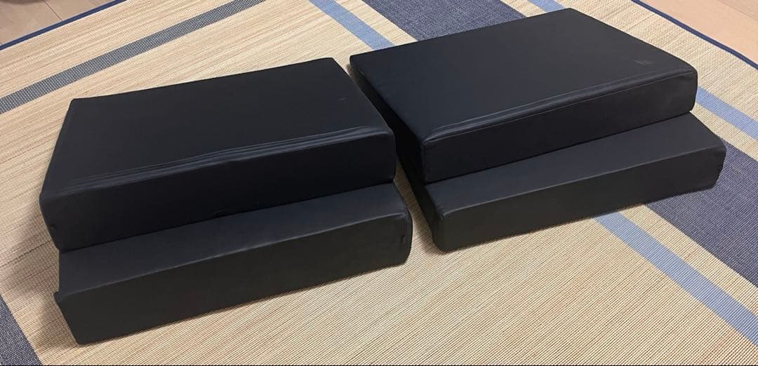 価格相談可　車中泊・段差解消マット４枚　シェードフルセット　エスティマ50系