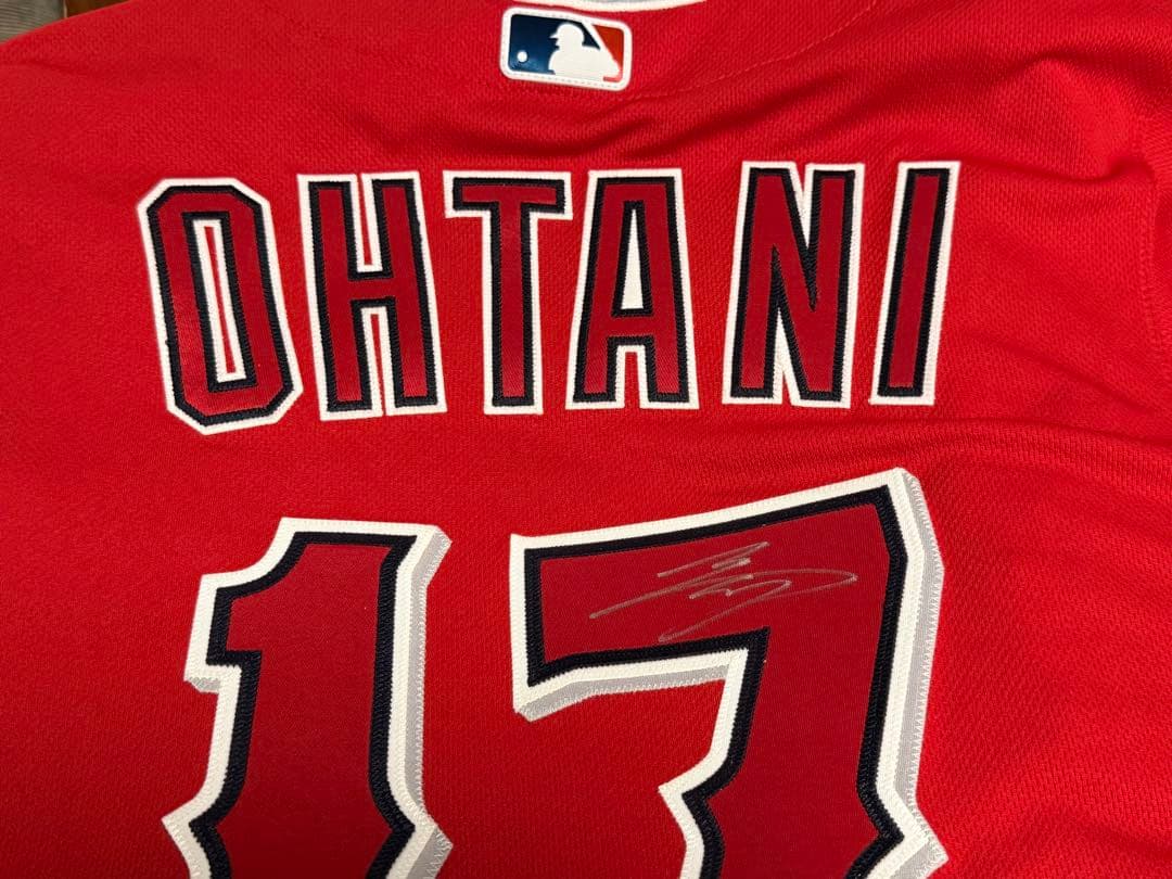 大谷翔平選手直筆サイン入りオーセンティックユニフォーム