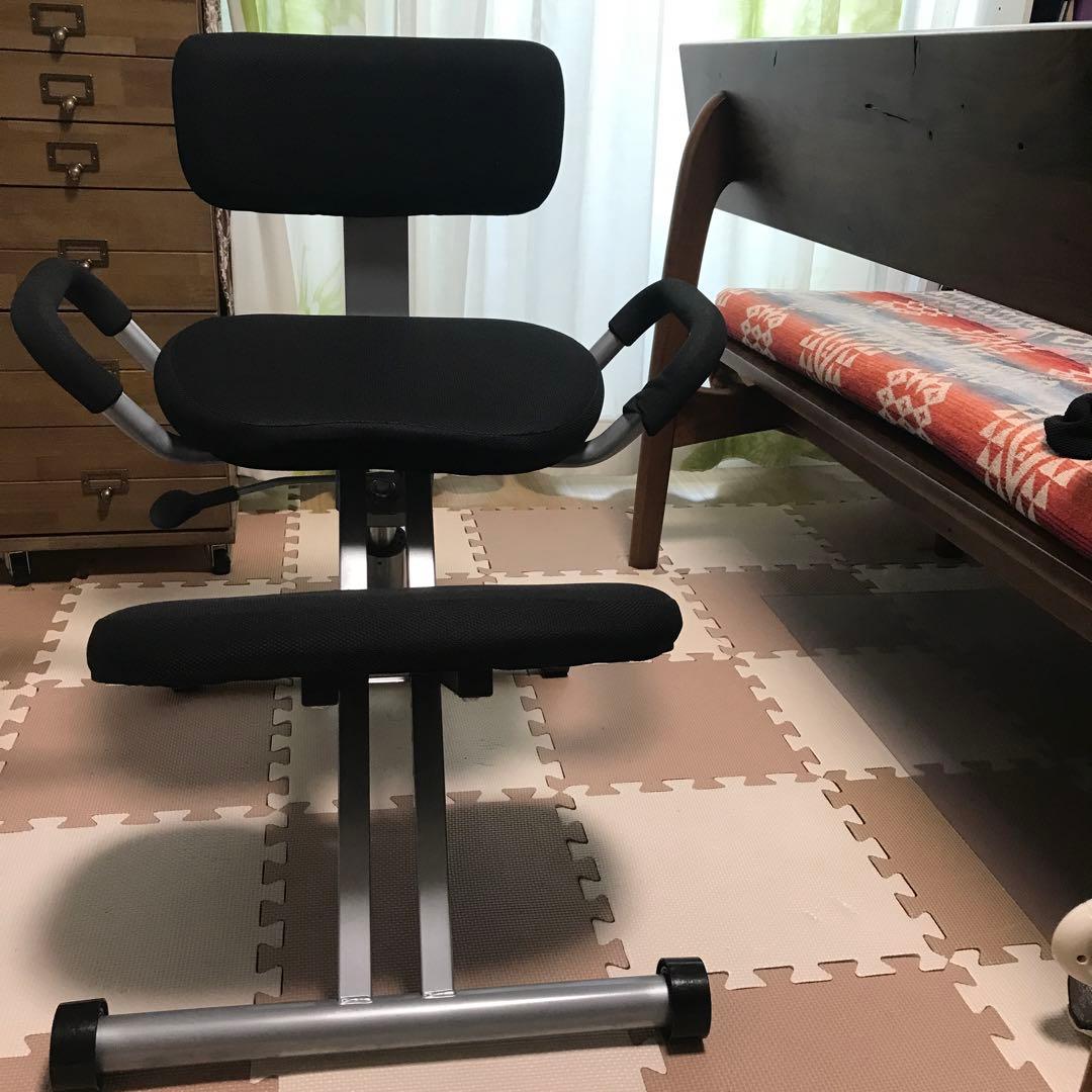 専用　ニーリングチェア（姿勢矯正用椅子）