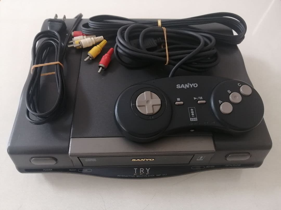 SANYO ゲーム機 3DO TRY コントローラー付き完動品です
