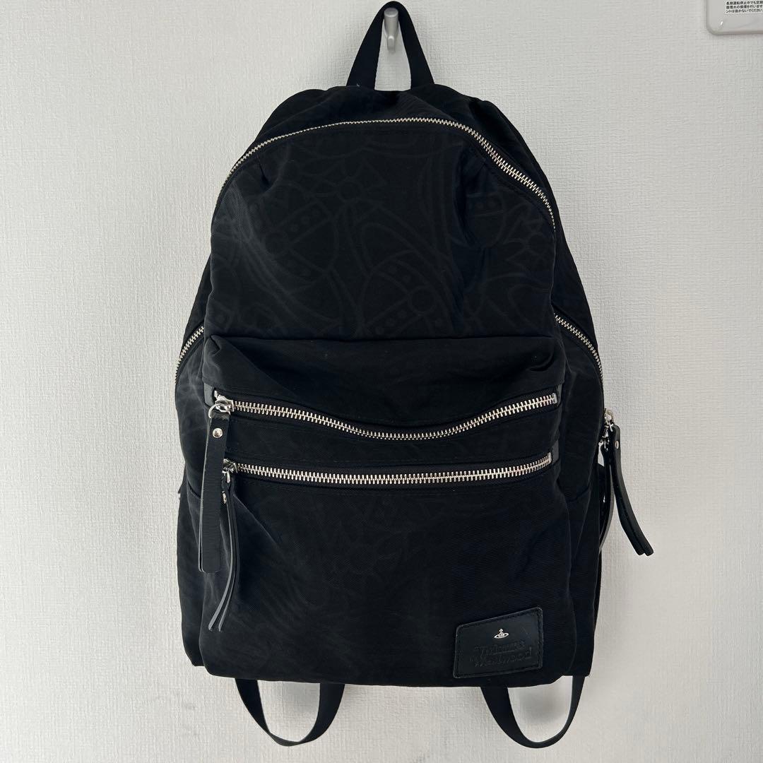 ヴィヴィアンウエストウッド♡ラインORBエンボス リュック オーブ 黒