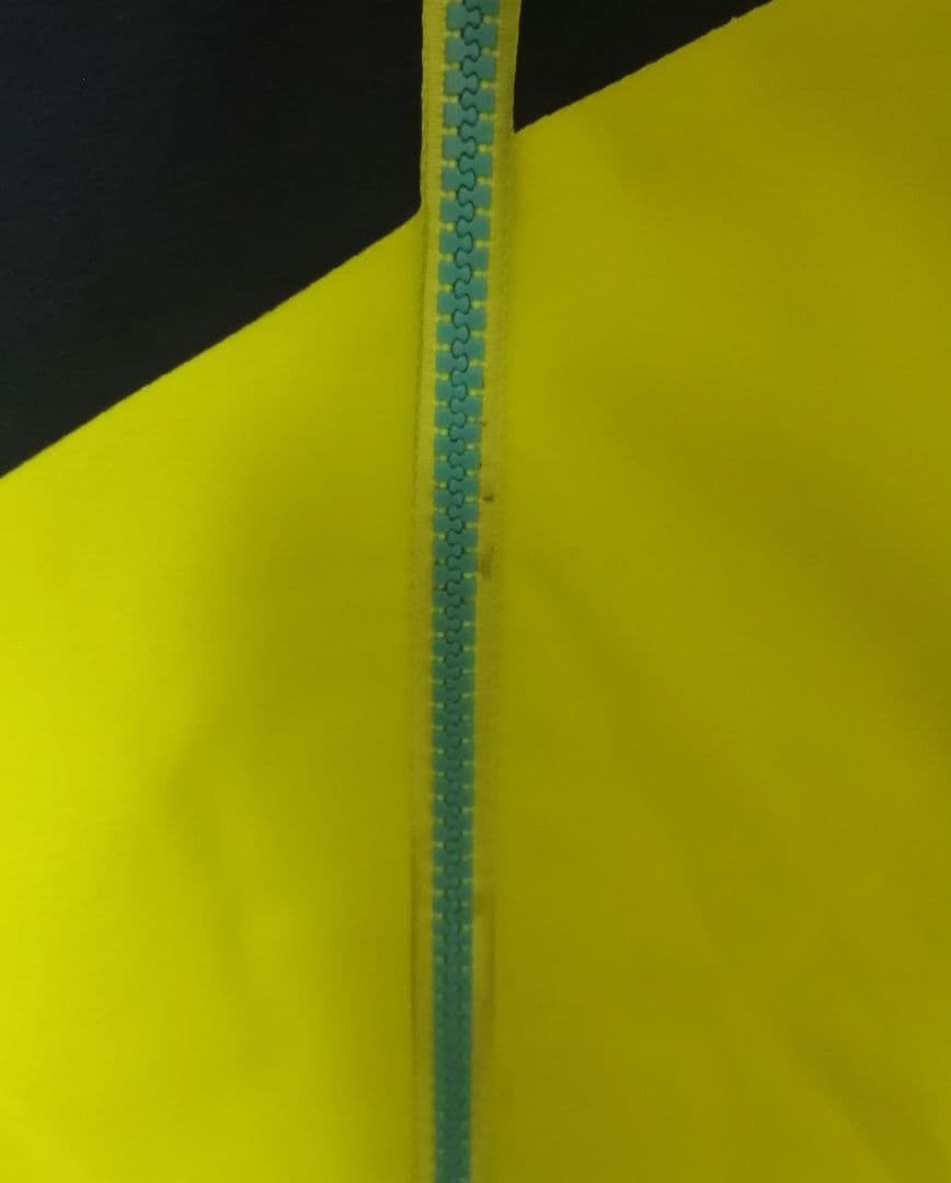 DESCENTE　スキーウェア　ジャケット　SIO