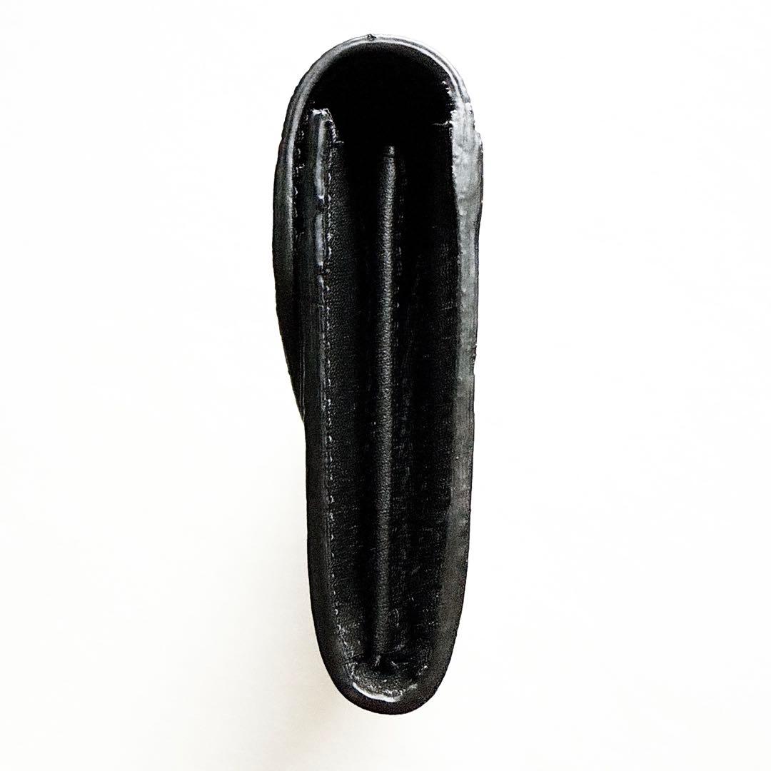 【訳あり・箱付き未使用品】フルラ　スリーク　フラップ式長財布　レザー　アーチロゴ