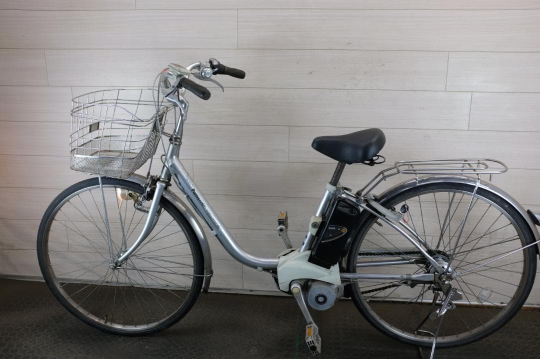 パナソニック 　26インチ　3段　16Ah（3点灯）充電器あり